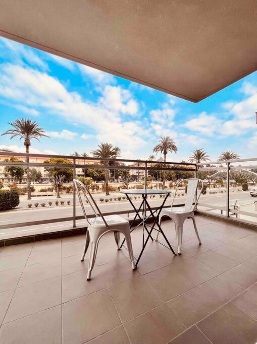 Ferienwohnung Apartamento Centrico Con Plaza De Garaje Y Piscina Murcia Exterior foto