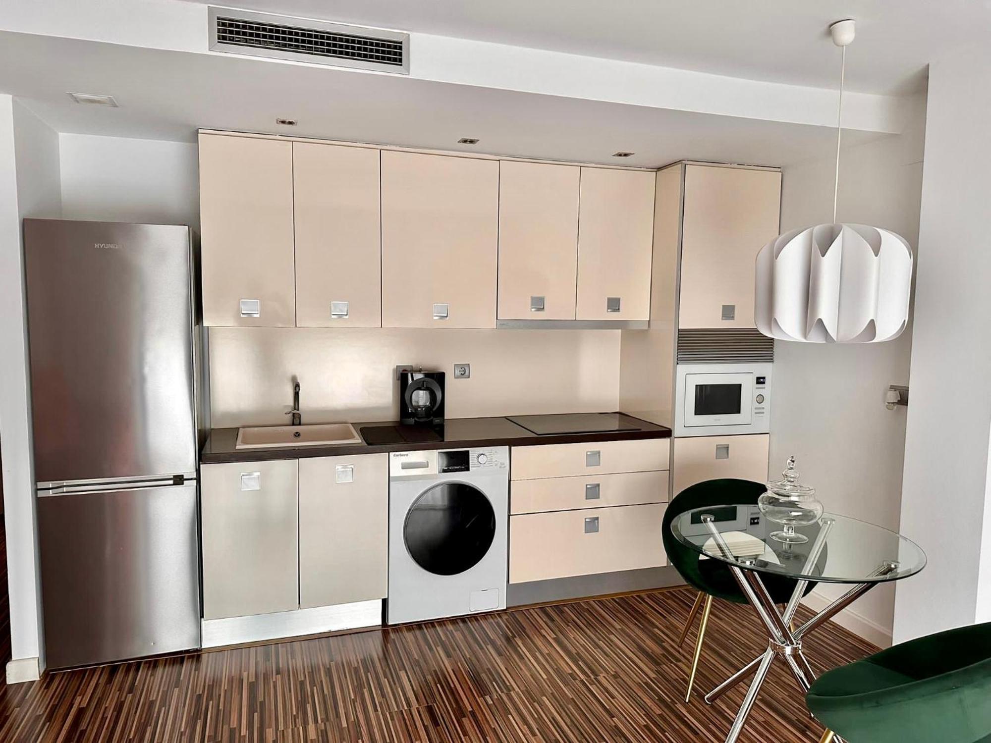 Ferienwohnung Apartamento Centrico Con Plaza De Garaje Y Piscina Murcia Exterior foto